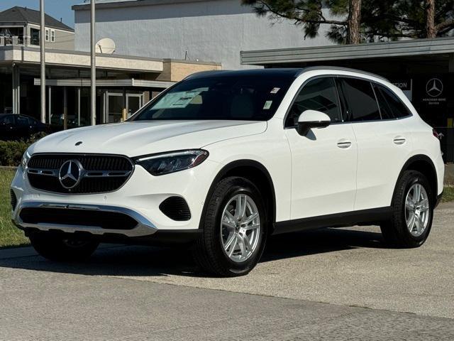 new 2025 Mercedes-Benz GLC 300 car, priced at $54,250