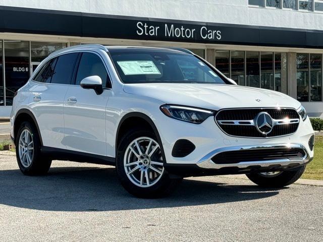 new 2025 Mercedes-Benz GLC 300 car, priced at $54,250