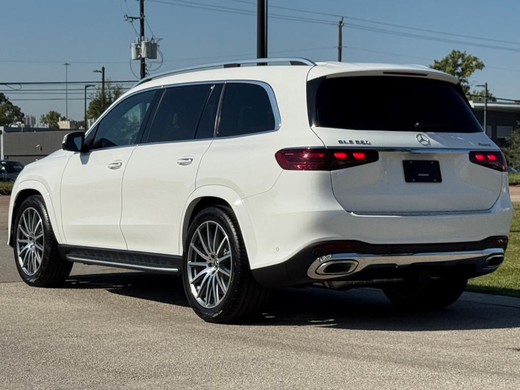 new 2026 Mercedes-Benz GLS 580 car, priced at $120,235