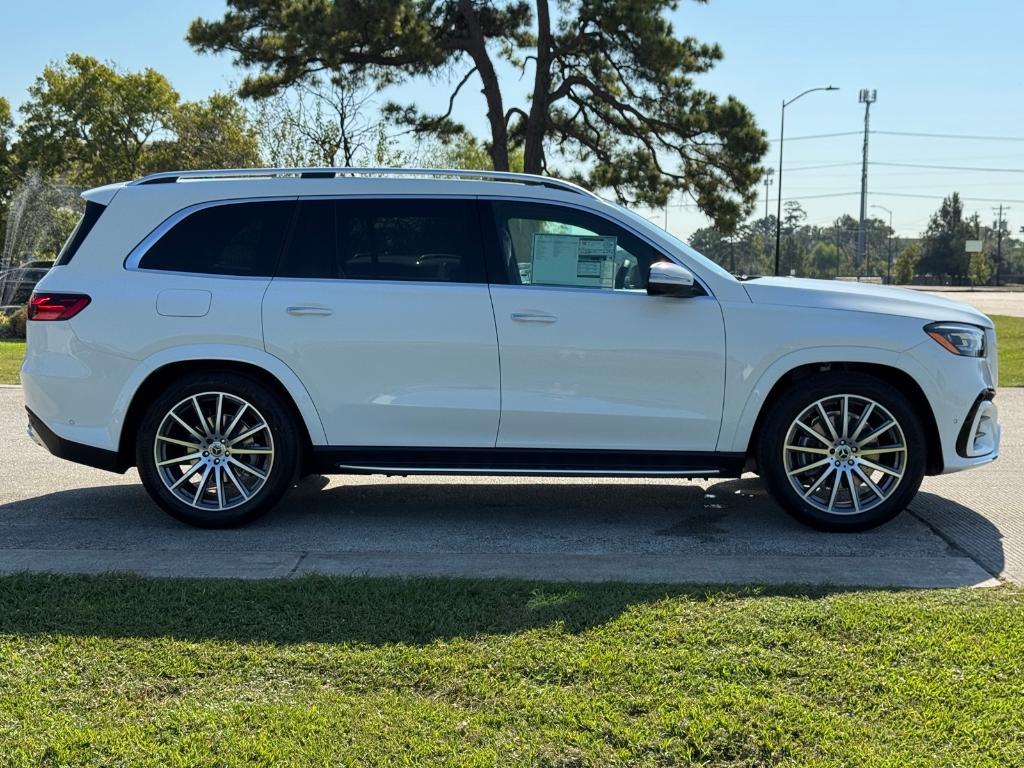 new 2026 Mercedes-Benz GLS 580 car, priced at $120,235