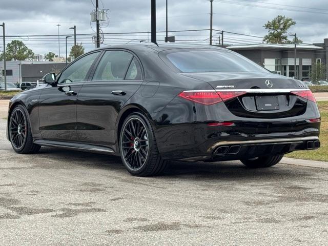 new 2025 Mercedes-Benz AMG S 63 E car, priced at $195,595