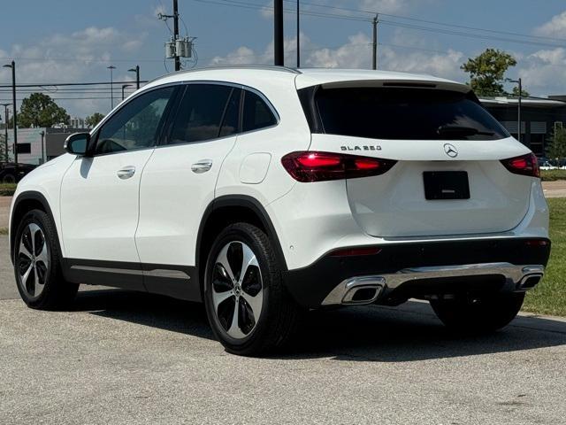 new 2025 Mercedes-Benz GLA 250 car, priced at $46,250