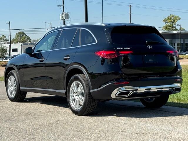 new 2025 Mercedes-Benz GLC 300 car, priced at $52,700