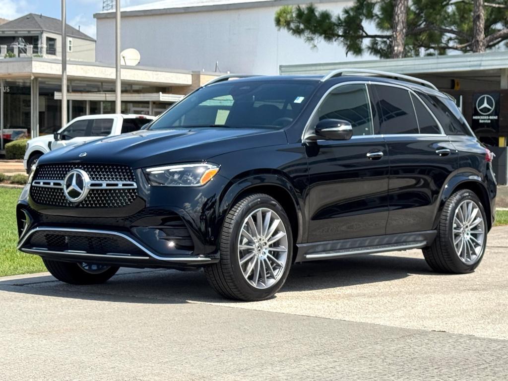 new 2026 Mercedes-Benz GLE 580 car, priced at $95,090