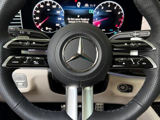 new 2025 Mercedes-Benz GLS 450 car, priced at $101,925