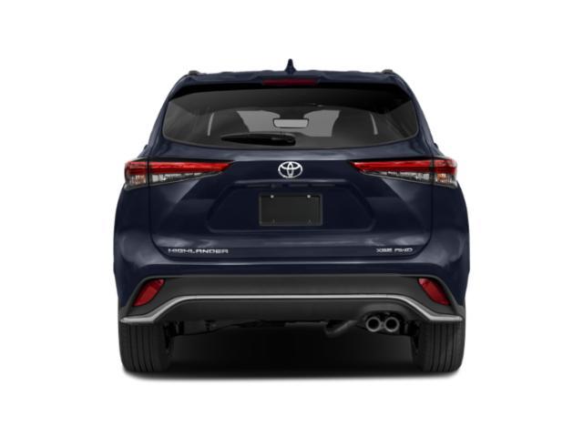 used 2022 Toyota Highlander car, priced at $39,998