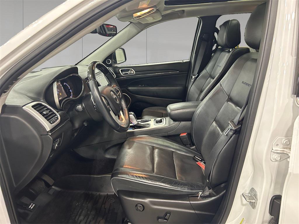 used 2019 Jeep Grand Cherokee car, priced at $19,674