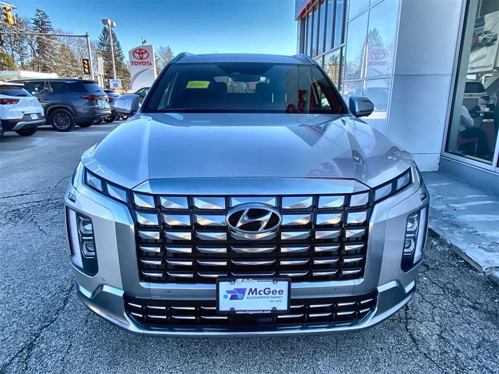 used 2024 Hyundai Palisade car, priced at $41,900