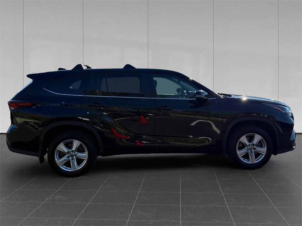 used 2024 Toyota Highlander car, priced at $36,223