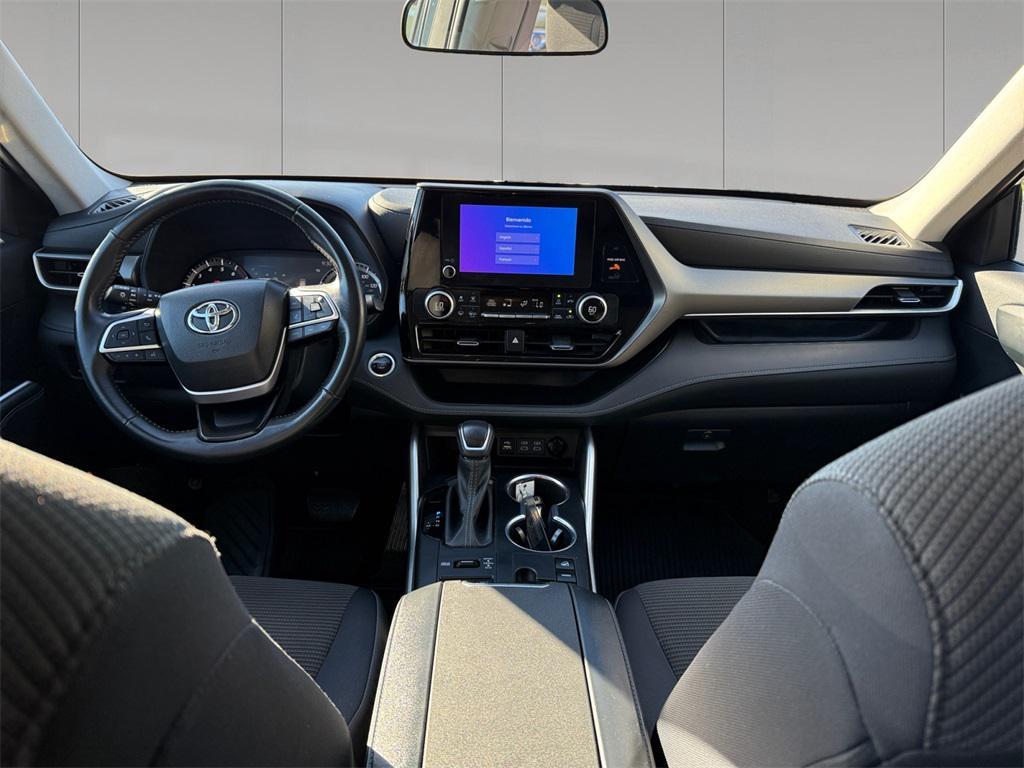 used 2024 Toyota Highlander car, priced at $36,223