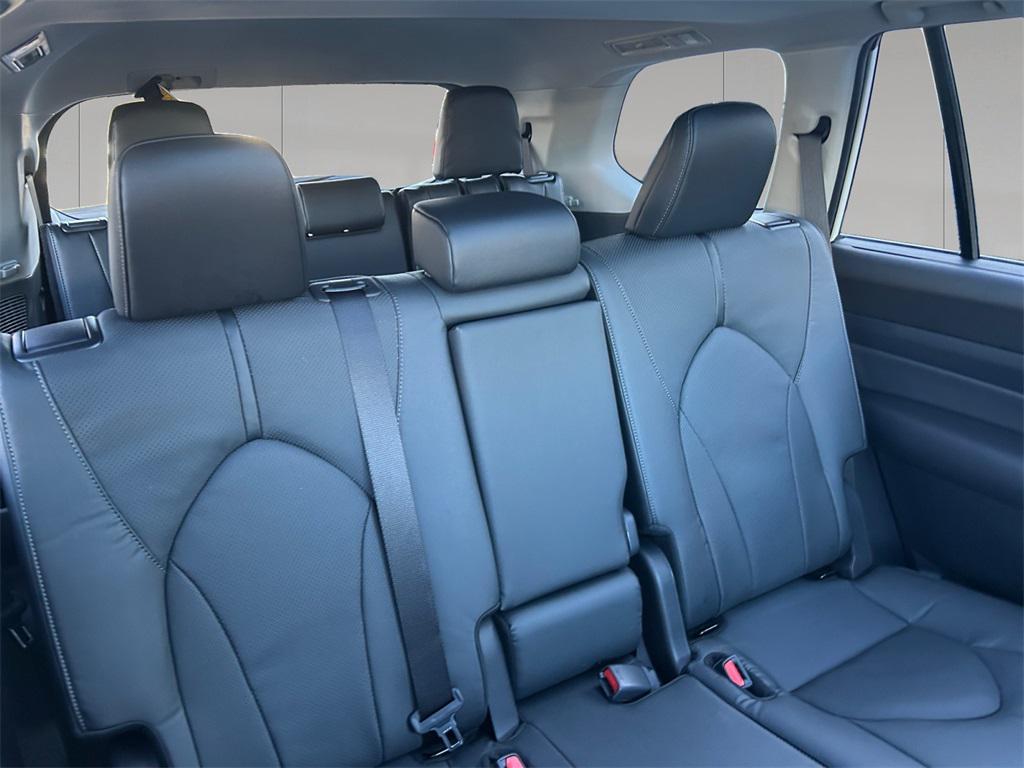 new 2026 Toyota Grand Highlander Hybrid car, priced at $57,858