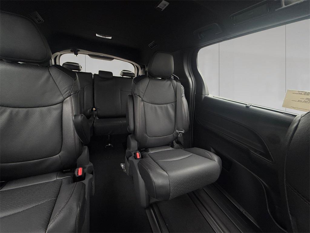 new 2026 Toyota Sienna car, priced at $57,824