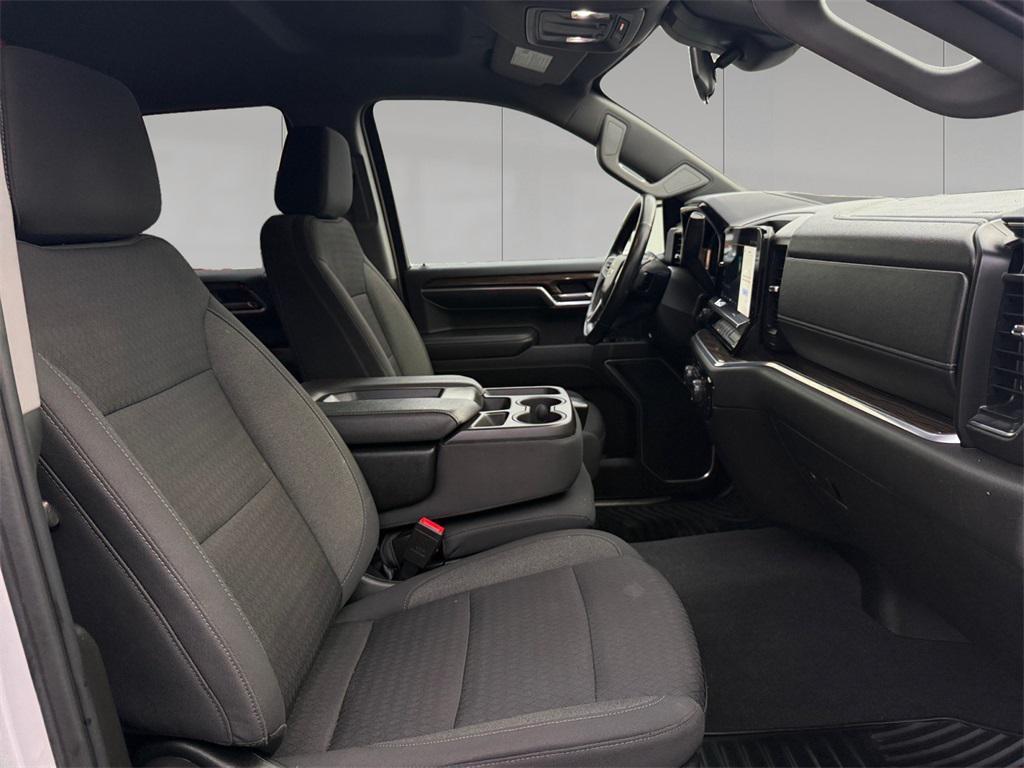 used 2022 Chevrolet Silverado 1500 car, priced at $34,499