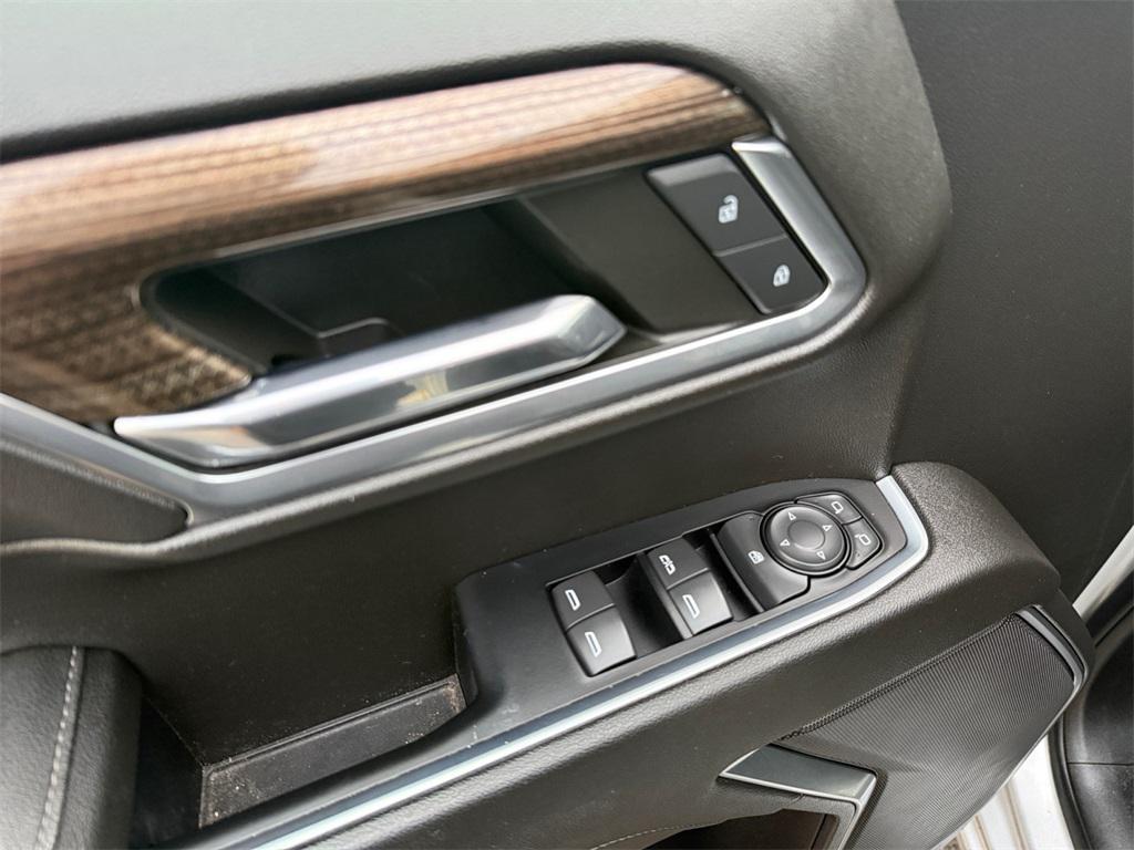 used 2022 Chevrolet Silverado 1500 car, priced at $34,499