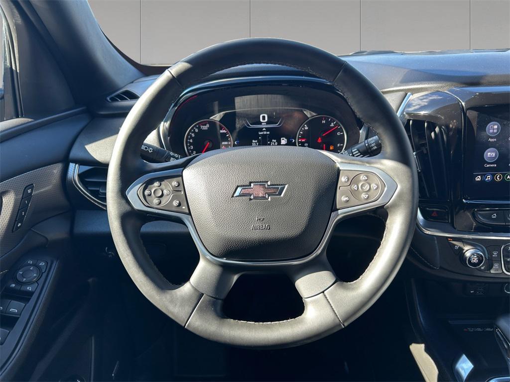 used 2024 Chevrolet Traverse car, priced at $41,962