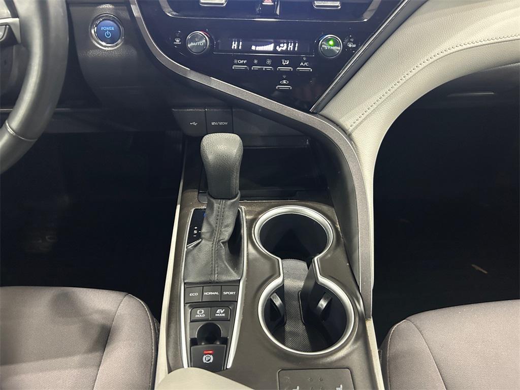 used 2024 Toyota Camry Hybrid car, priced at $26,628