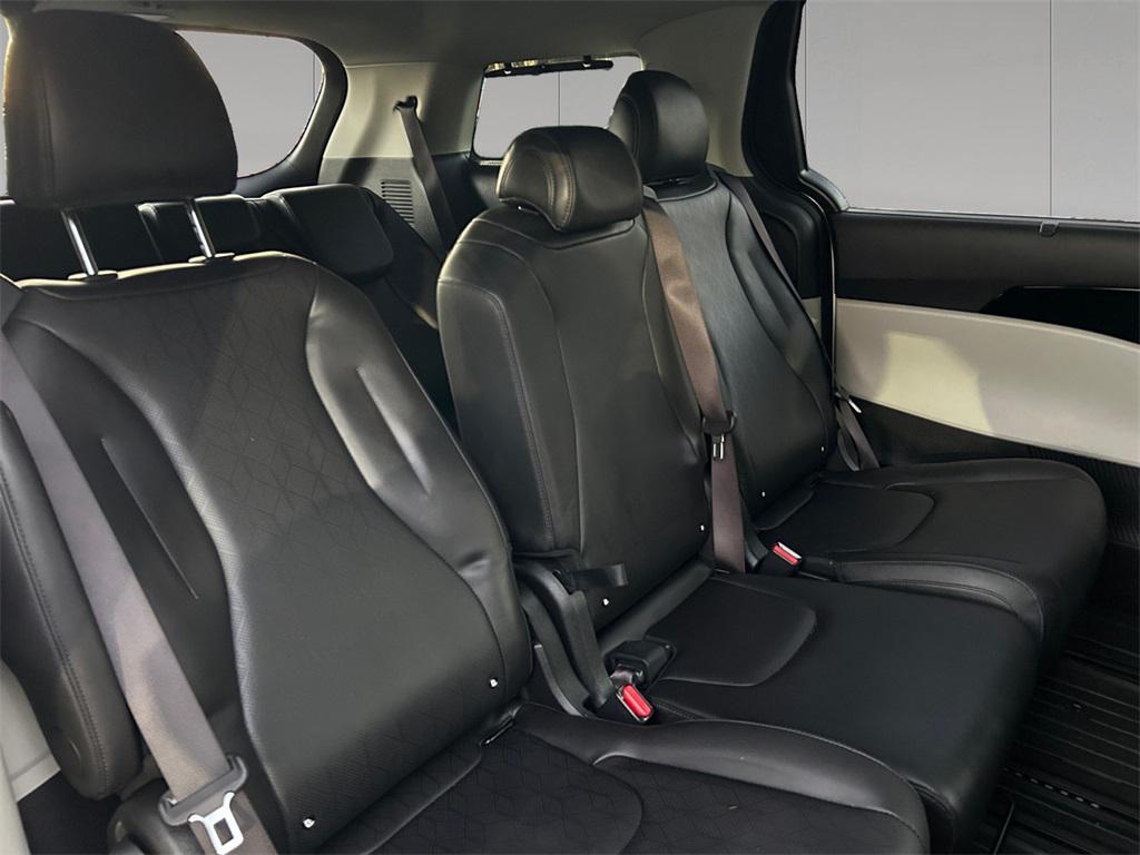 used 2024 Kia Carnival car, priced at $32,994