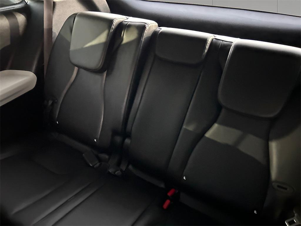 used 2024 Kia Carnival car, priced at $32,994