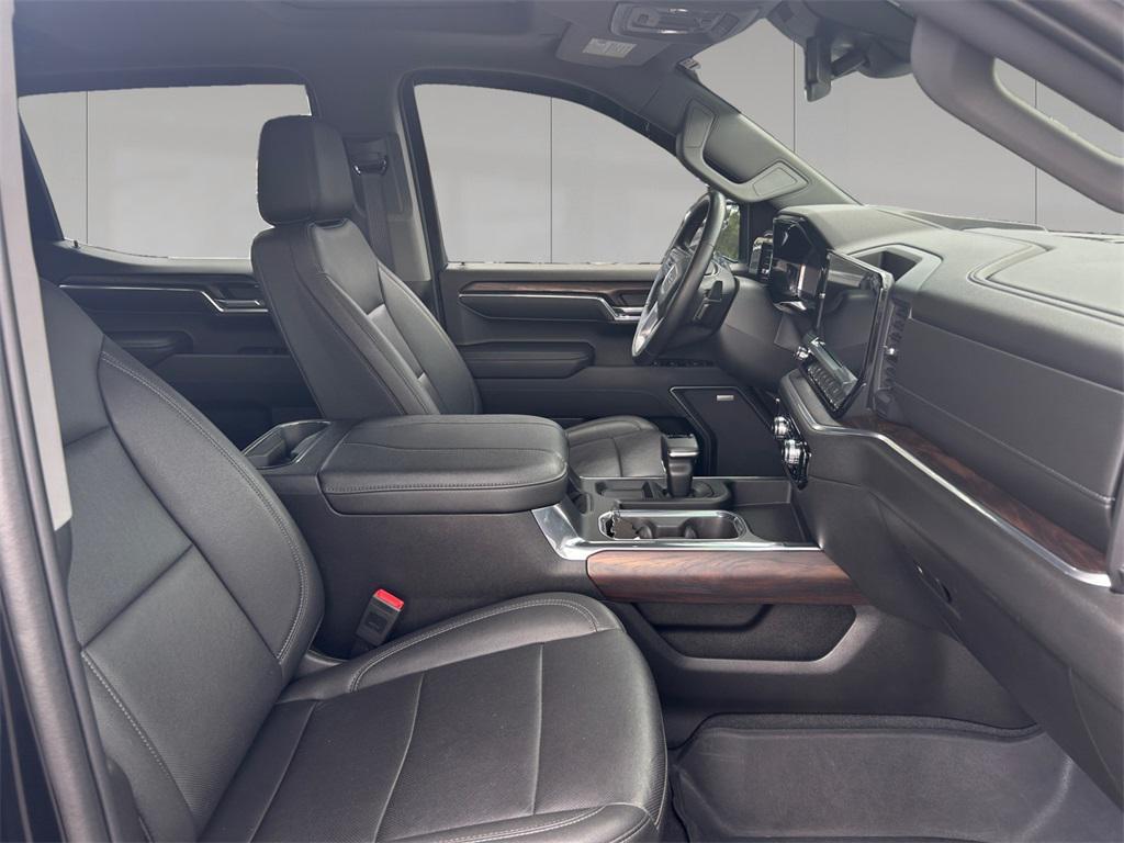 used 2023 GMC Sierra 1500 car, priced at $43,188