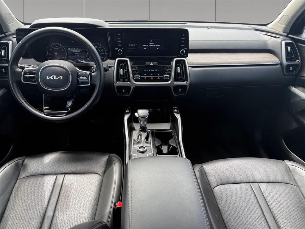 used 2022 Kia Sorento car, priced at $28,682