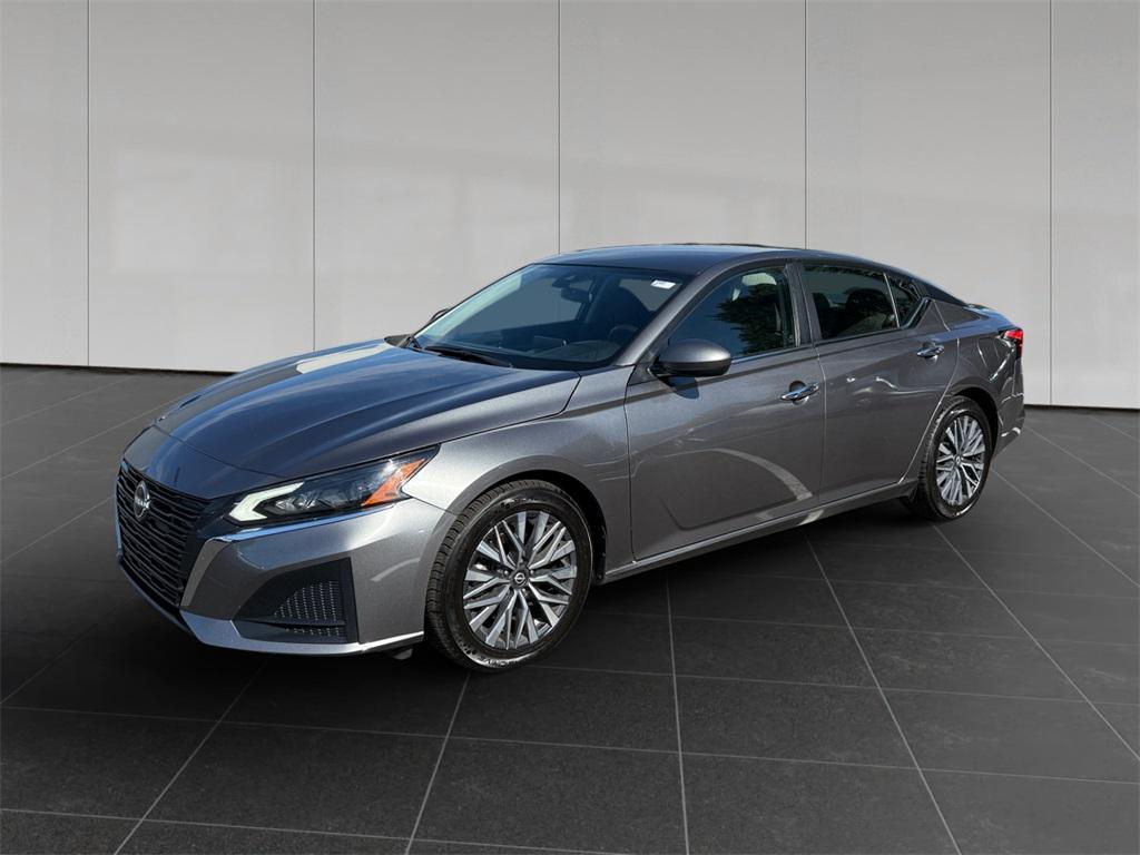 used 2023 Nissan Altima car, priced at $19,798