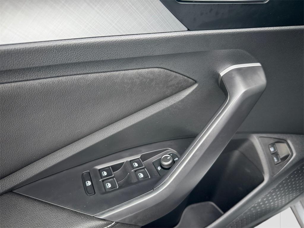 used 2024 Volkswagen Jetta car, priced at $21,798