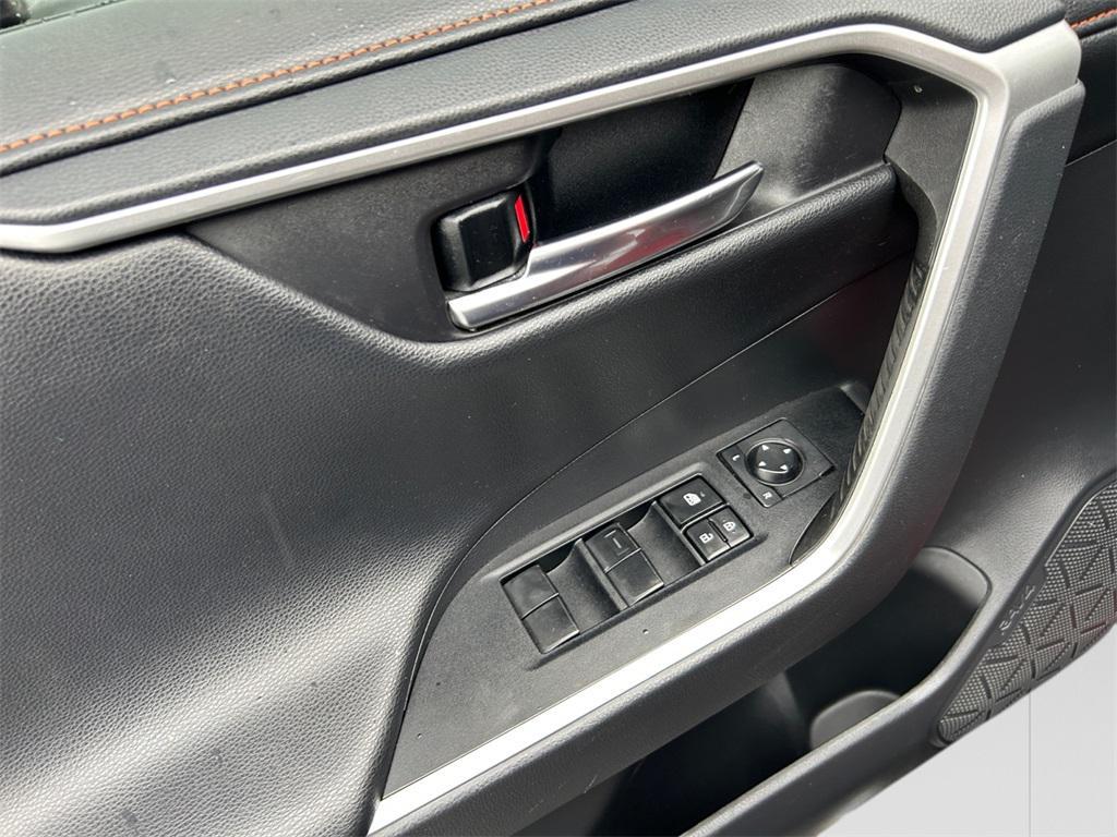 used 2019 Toyota RAV4 car, priced at $22,879
