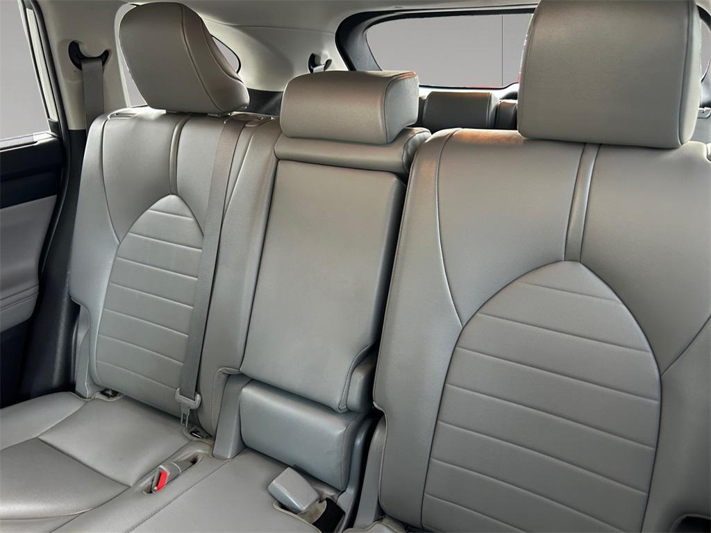 used 2021 Toyota Highlander car, priced at $28,971