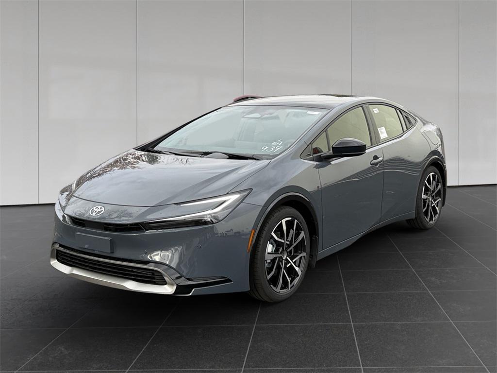 new 2026 Toyota Prius Plug-In Hybrid car, priced at $41,238