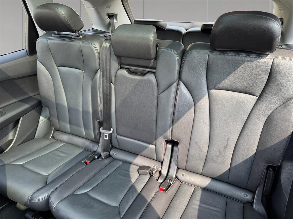 used 2019 Audi Q7 car, priced at $24,998