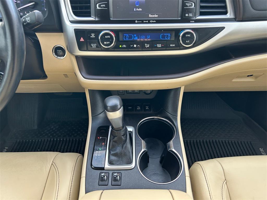 used 2018 Toyota Highlander car, priced at $23,994