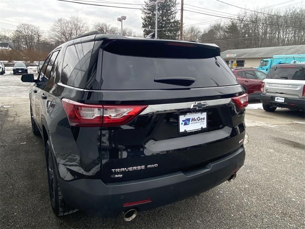 used 2020 Chevrolet Traverse car, priced at $28,246