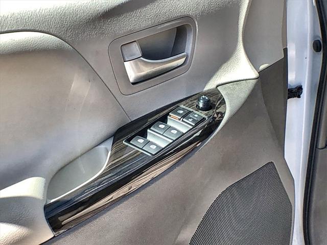 used 2017 Toyota Sienna car, priced at $21,998