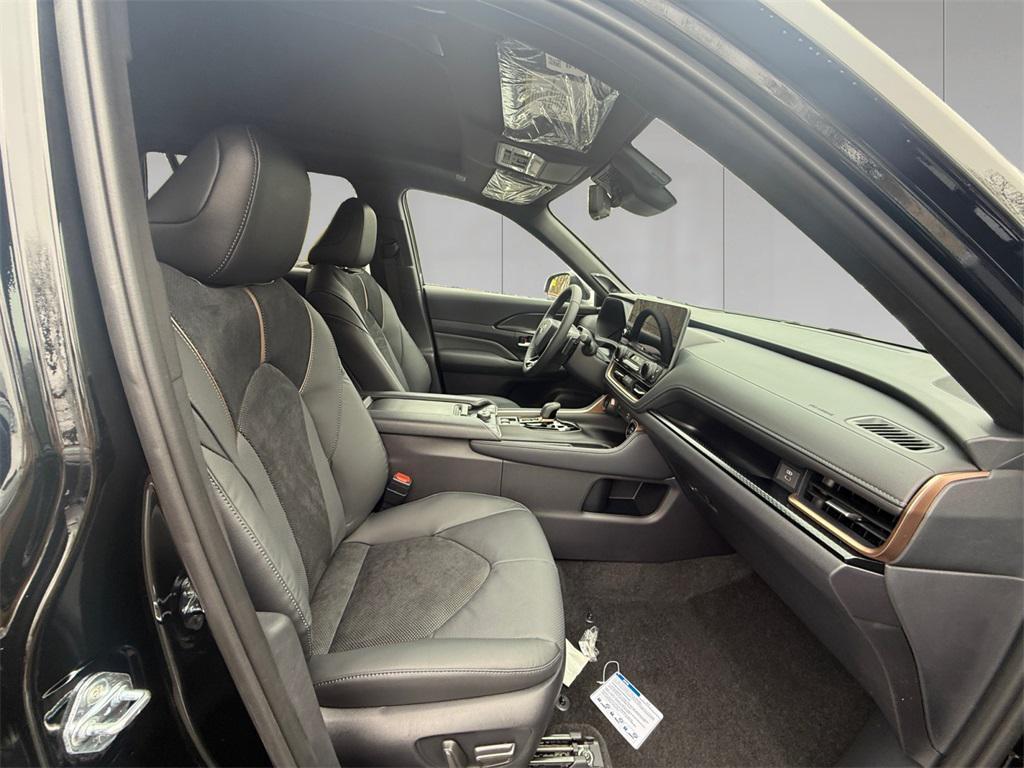 new 2026 Toyota Grand Highlander Hybrid car, priced at $61,751