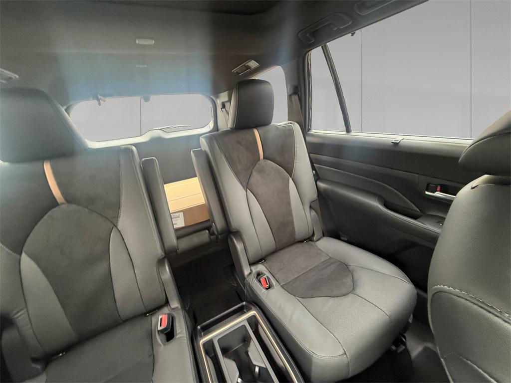 new 2026 Toyota Grand Highlander Hybrid car, priced at $61,751