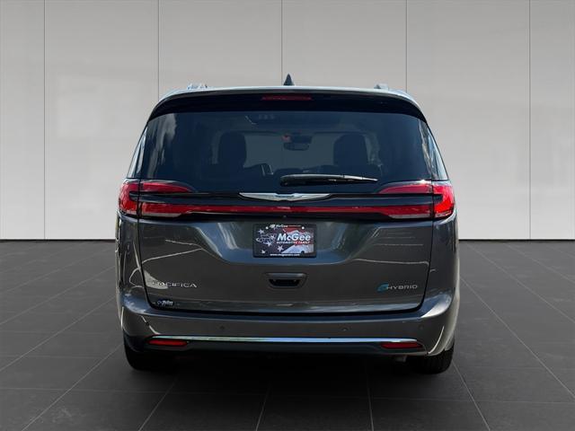 used 2021 Chrysler Pacifica Hybrid car, priced at $23,999