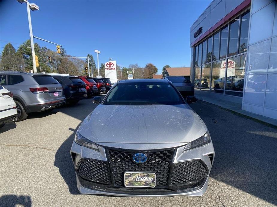 used 2022 Toyota Avalon Hybrid car, priced at $33,072