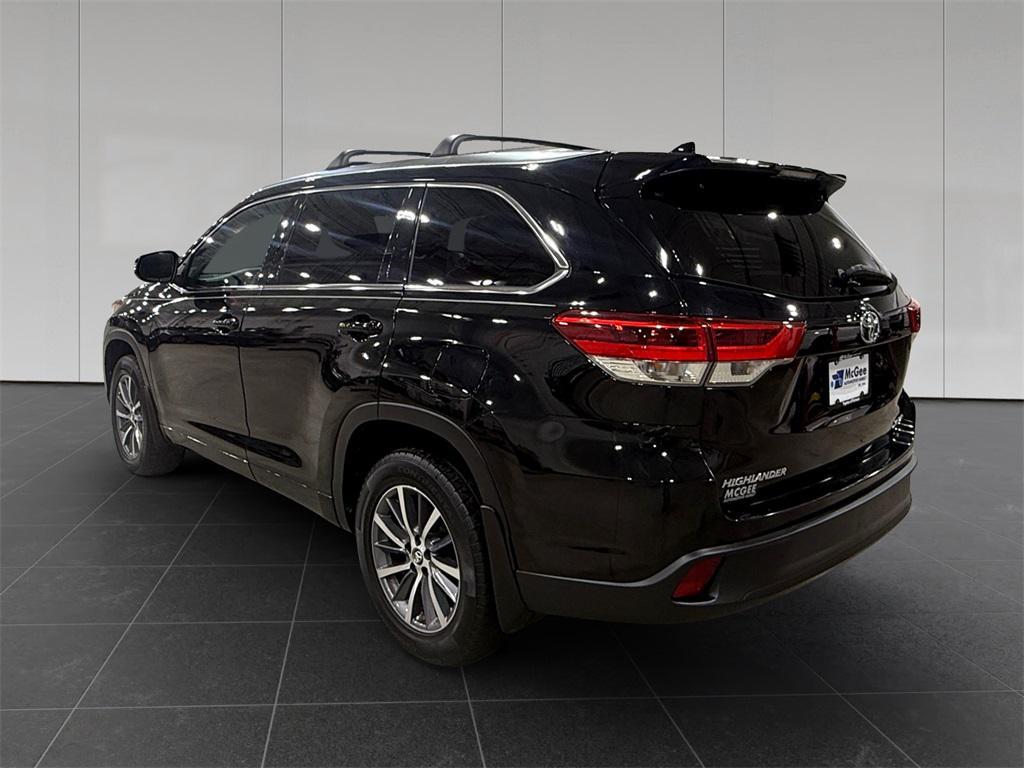 used 2018 Toyota Highlander car, priced at $22,998