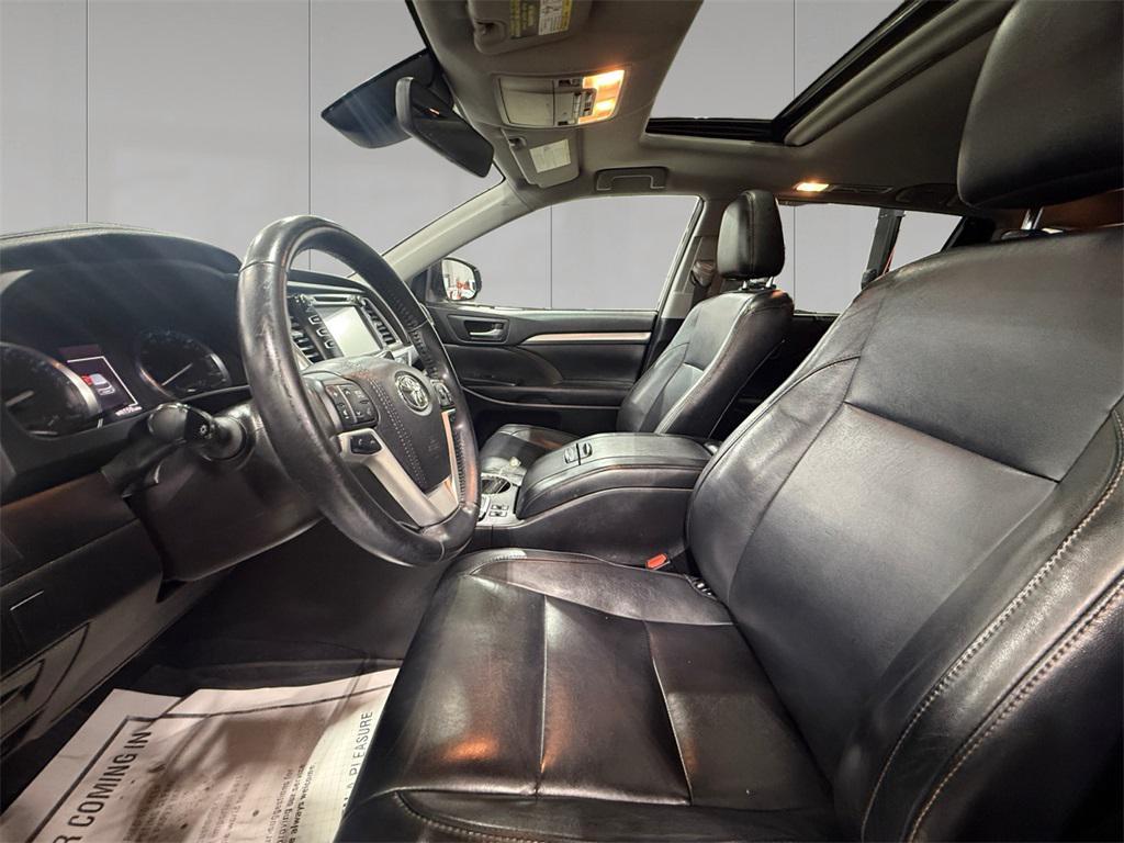used 2018 Toyota Highlander car, priced at $22,998
