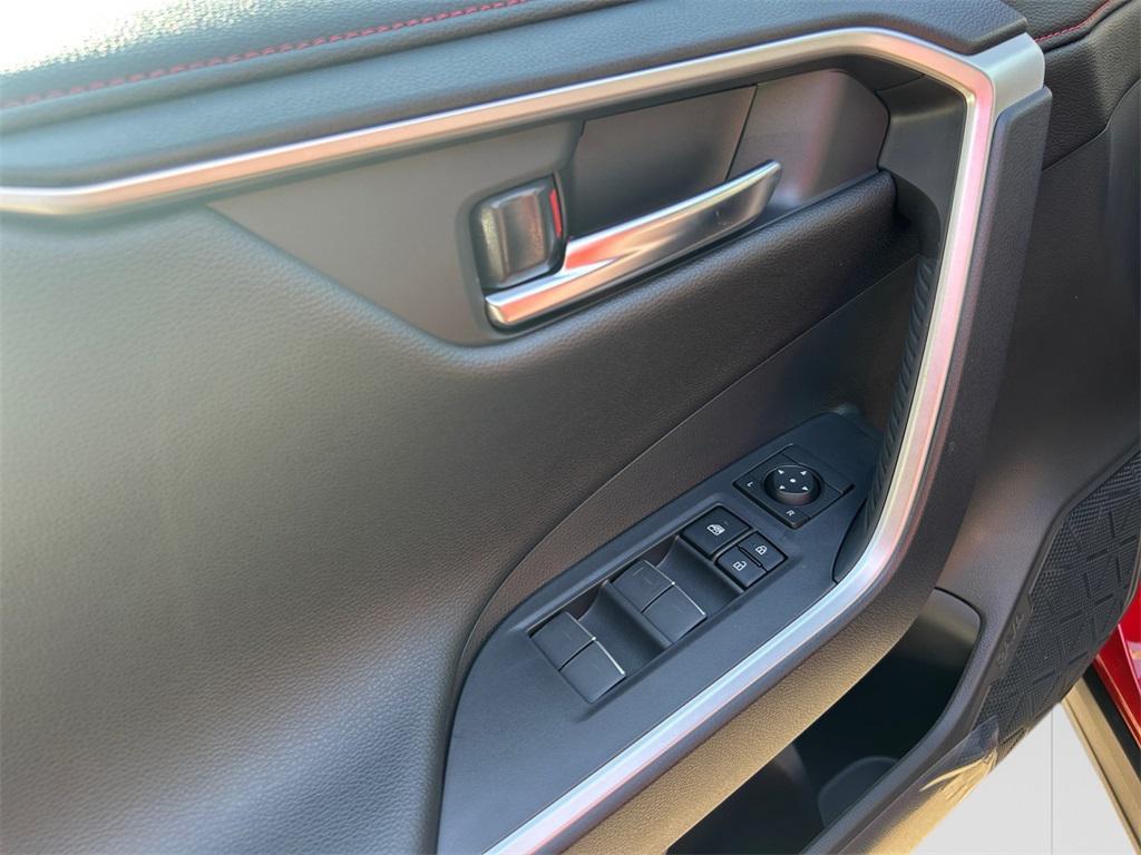 new 2025 Toyota RAV4 Hybrid car, priced at $52,577