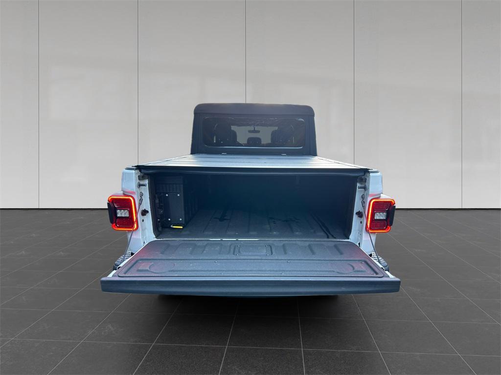 used 2023 Jeep Gladiator car, priced at $37,998