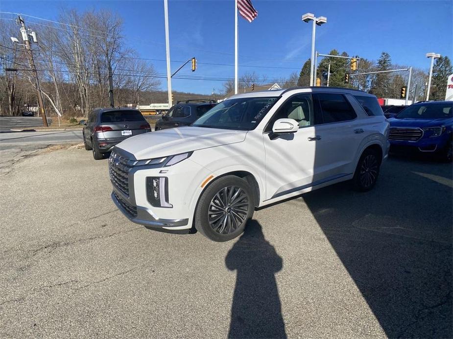 used 2024 Hyundai Palisade car, priced at $41,601