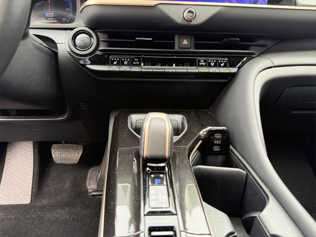 used 2025 Toyota Crown Signia car, priced at $44,999