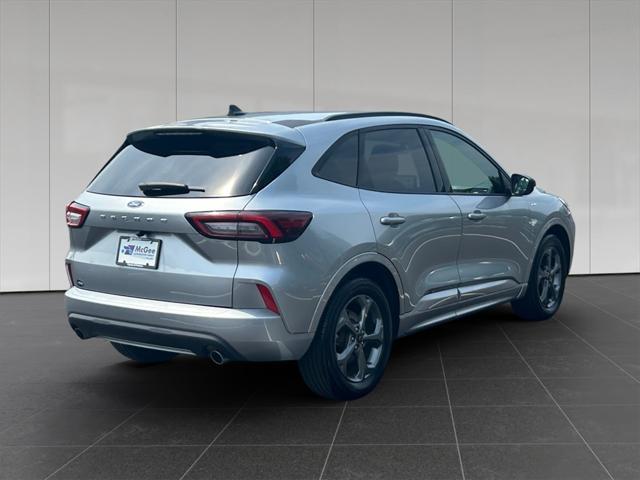 used 2023 Ford Escape car, priced at $20,998