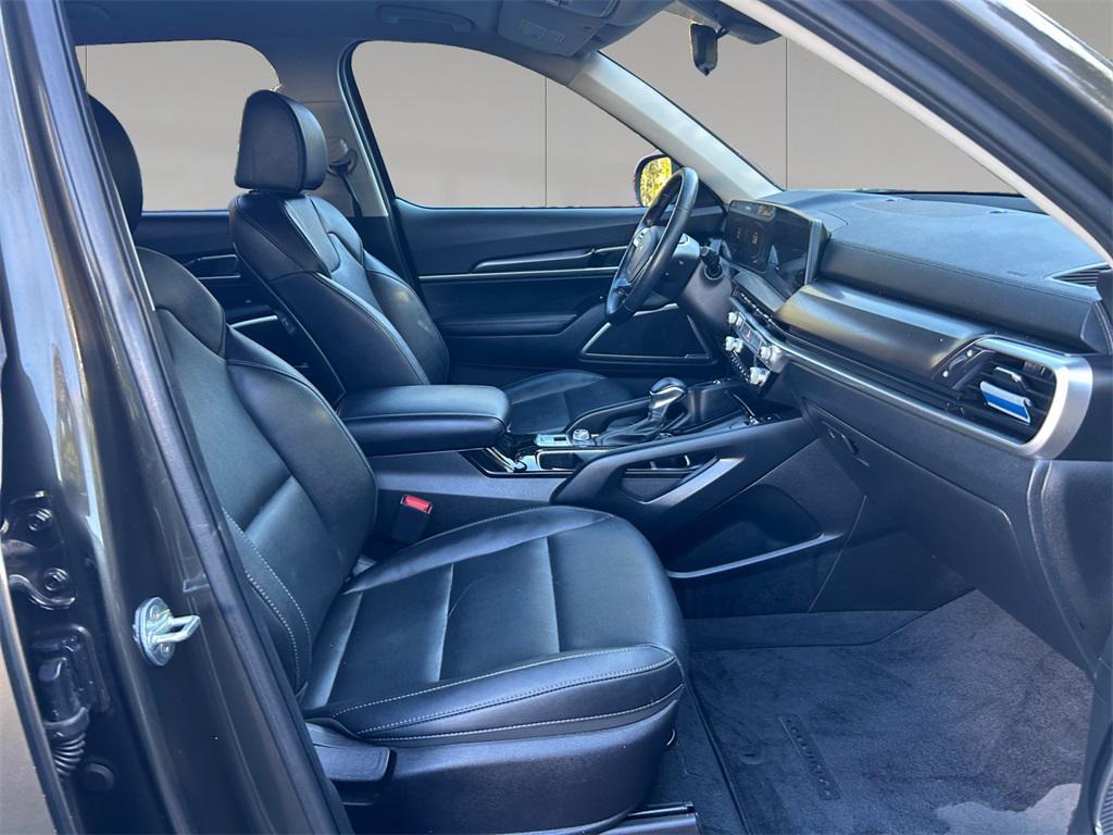 used 2023 Kia Telluride car, priced at $32,291