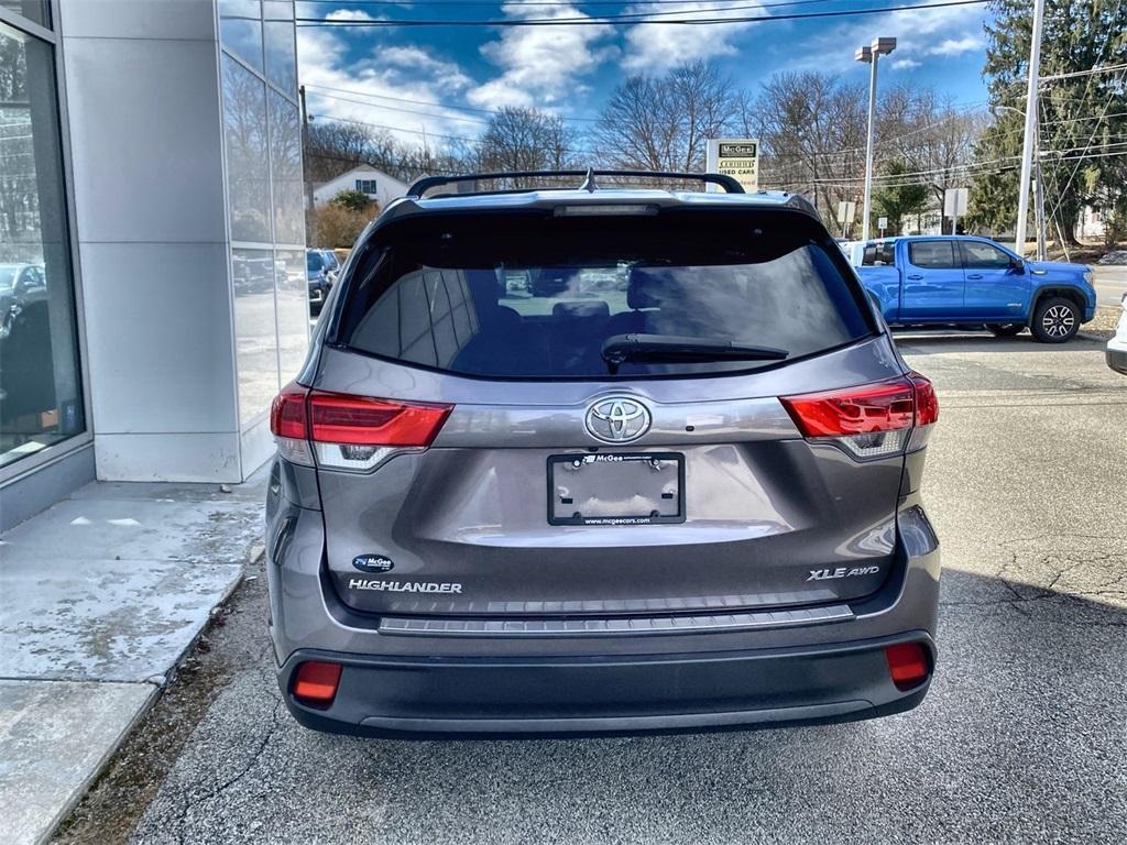 used 2019 Toyota Highlander car, priced at $24,997