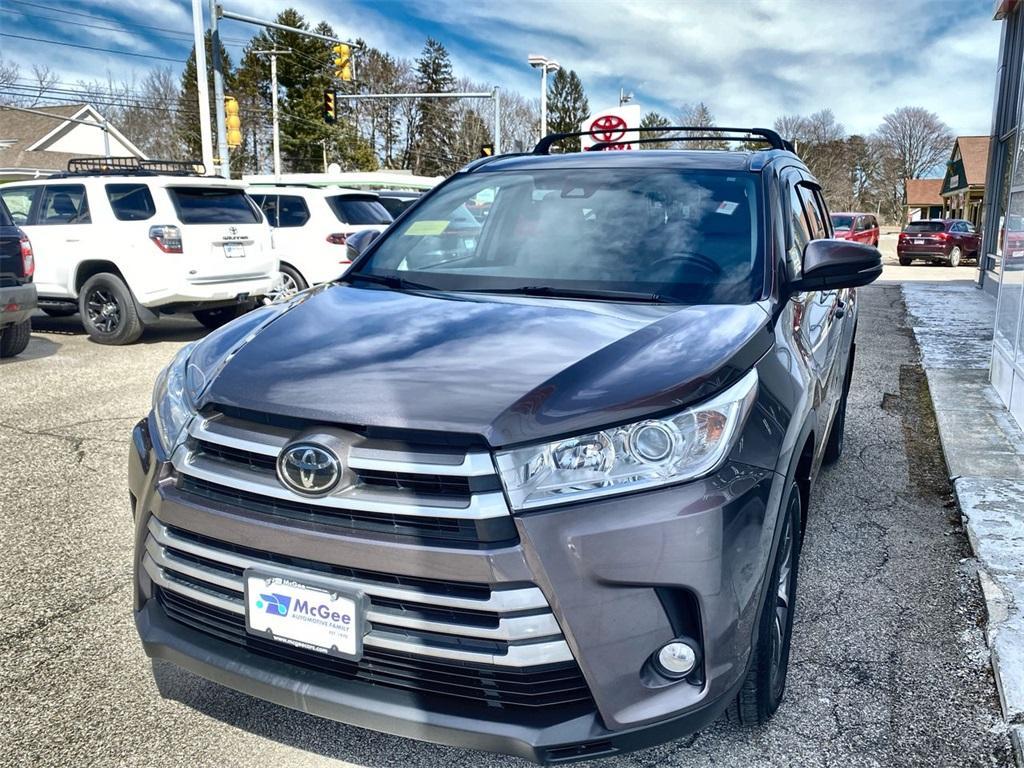 used 2019 Toyota Highlander car, priced at $24,997