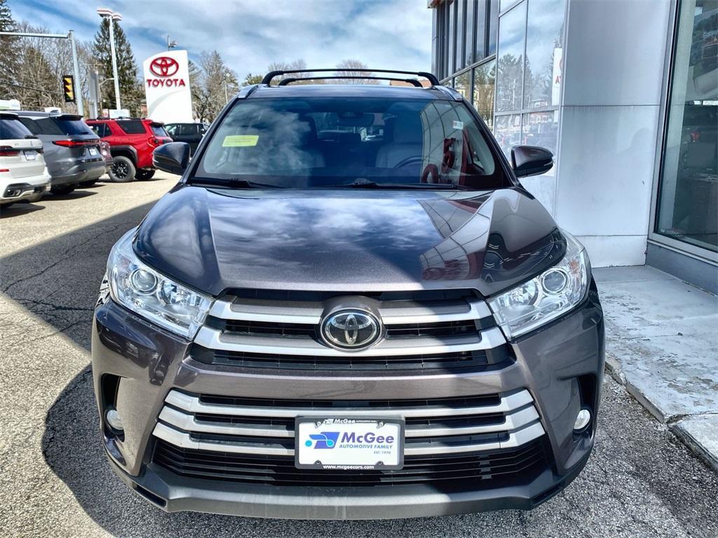 used 2019 Toyota Highlander car, priced at $24,997