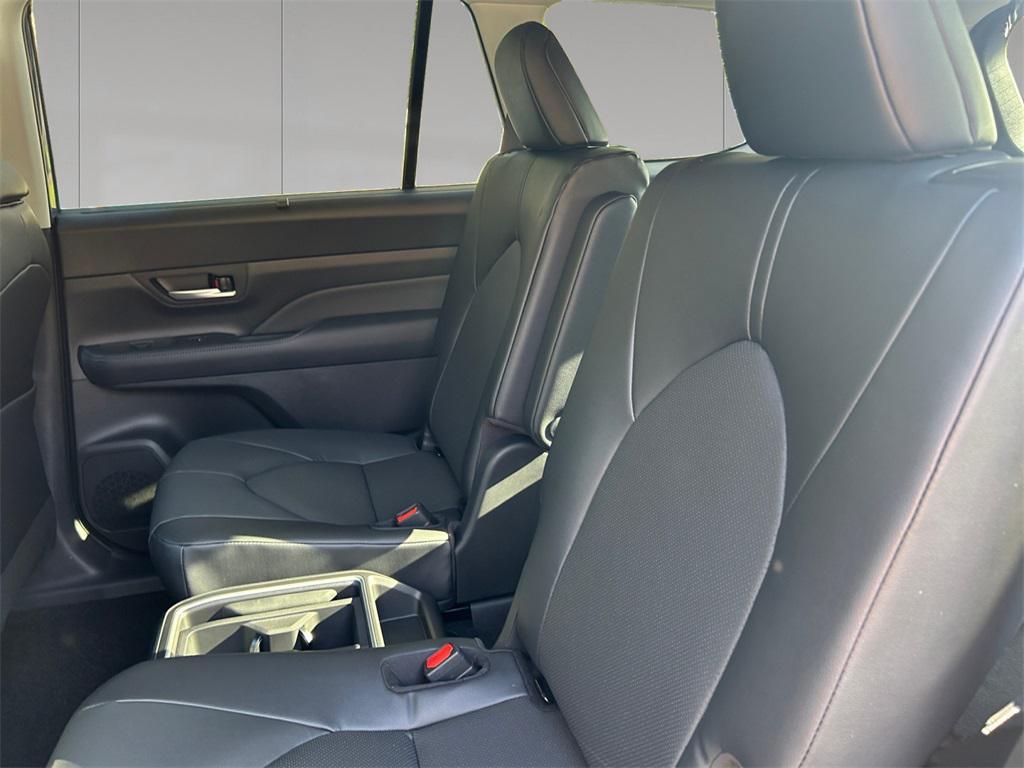 new 2026 Toyota Grand Highlander car, priced at $51,383