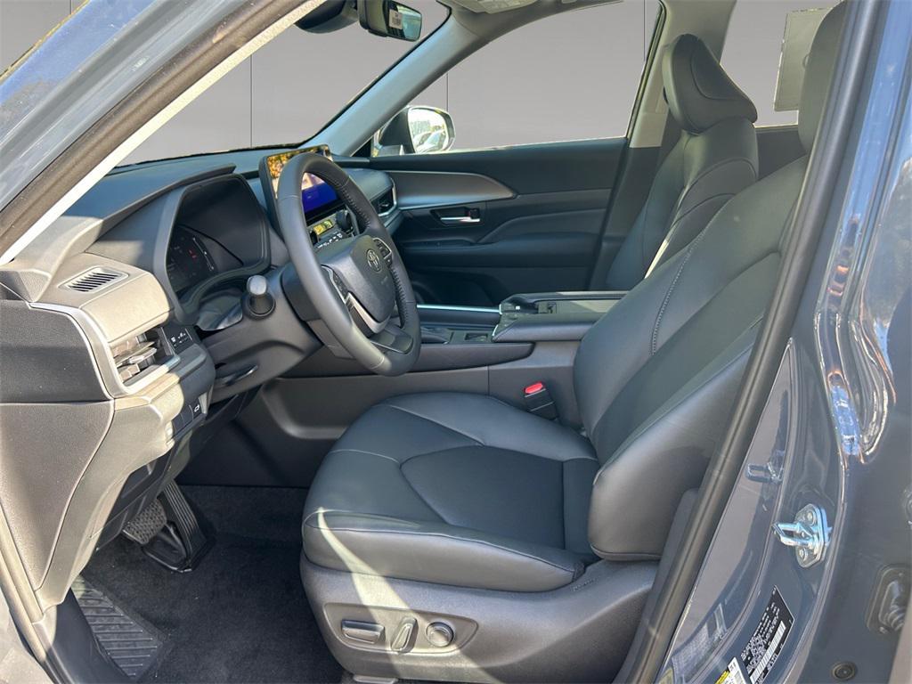 new 2026 Toyota Grand Highlander car, priced at $51,383